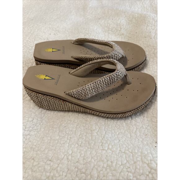 Womens Volatile Island Platform Wedge Flip-Flop Sandals Natural Color Tan Sz 9 - Picture 5 of 11